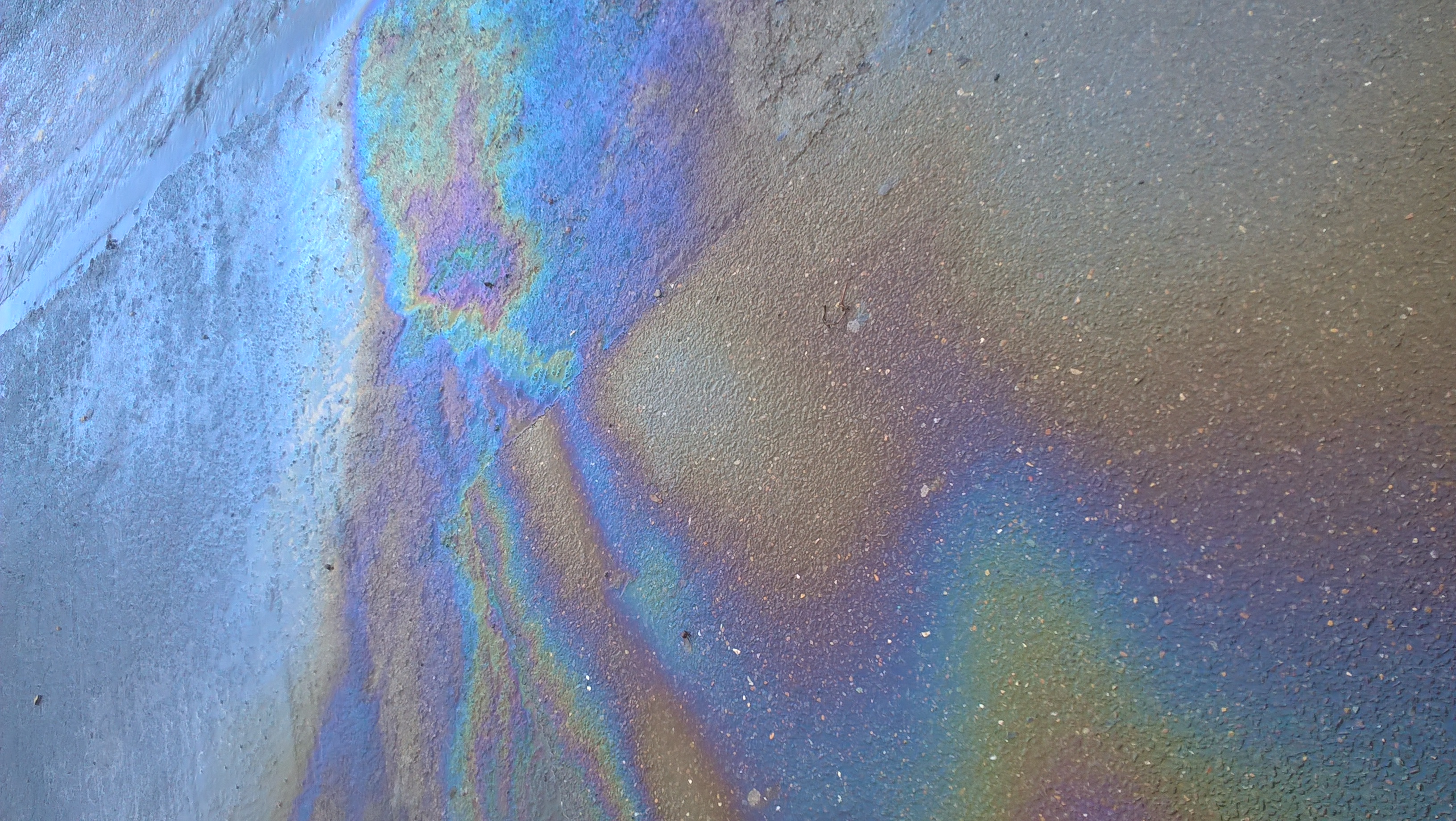Oil film interference